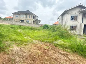 12 Decimals for Sale in Kira