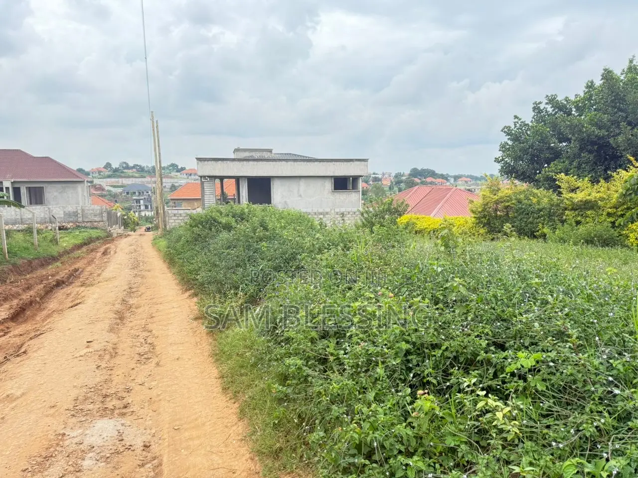 12 Decimals for Sale in Kira