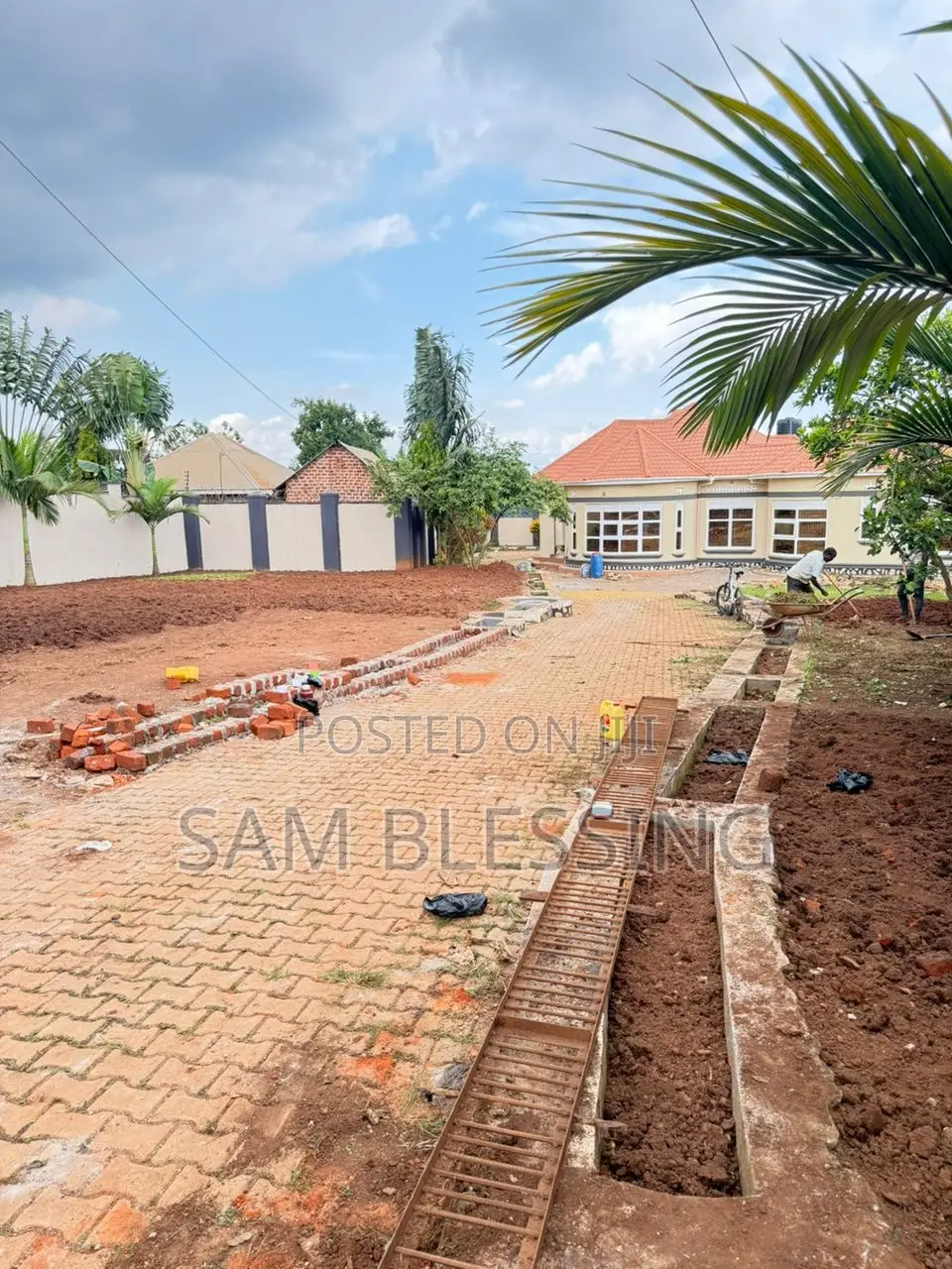 4bdrm House in Kira, Central Division for sale
