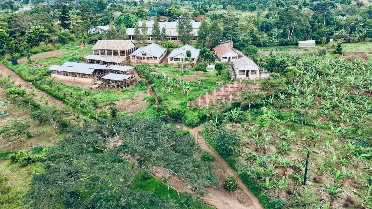 40 Acres on Masaka-Kampala Main Rd. Kampiringisa