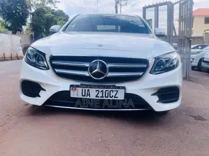 Mercedes-Benz E200 2019 White
