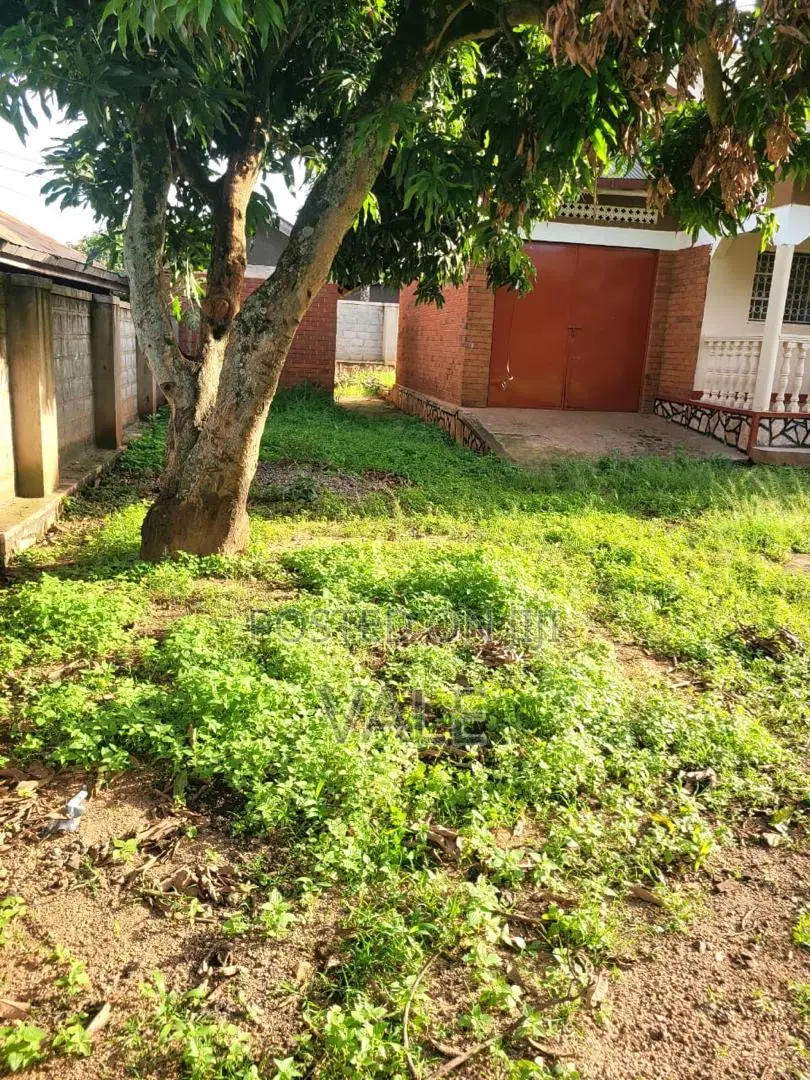 2bdrm Bungalow in N/A, Kampala for sale