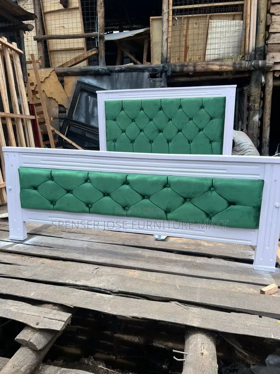 Bed 5by6 in White Flame With Green Cushioned Cotton