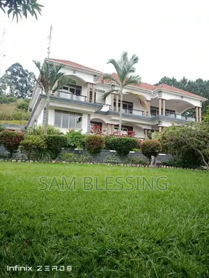 7bdrm Mansion in Kyegera, Central Division for sale