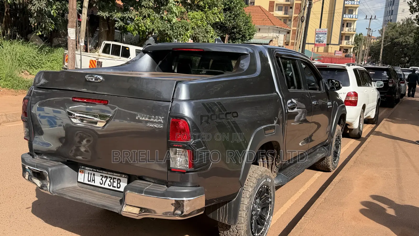Toyota Hilux 2019 Gray