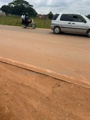 1 Acre of Land on Main Tarmac Road Namugongo