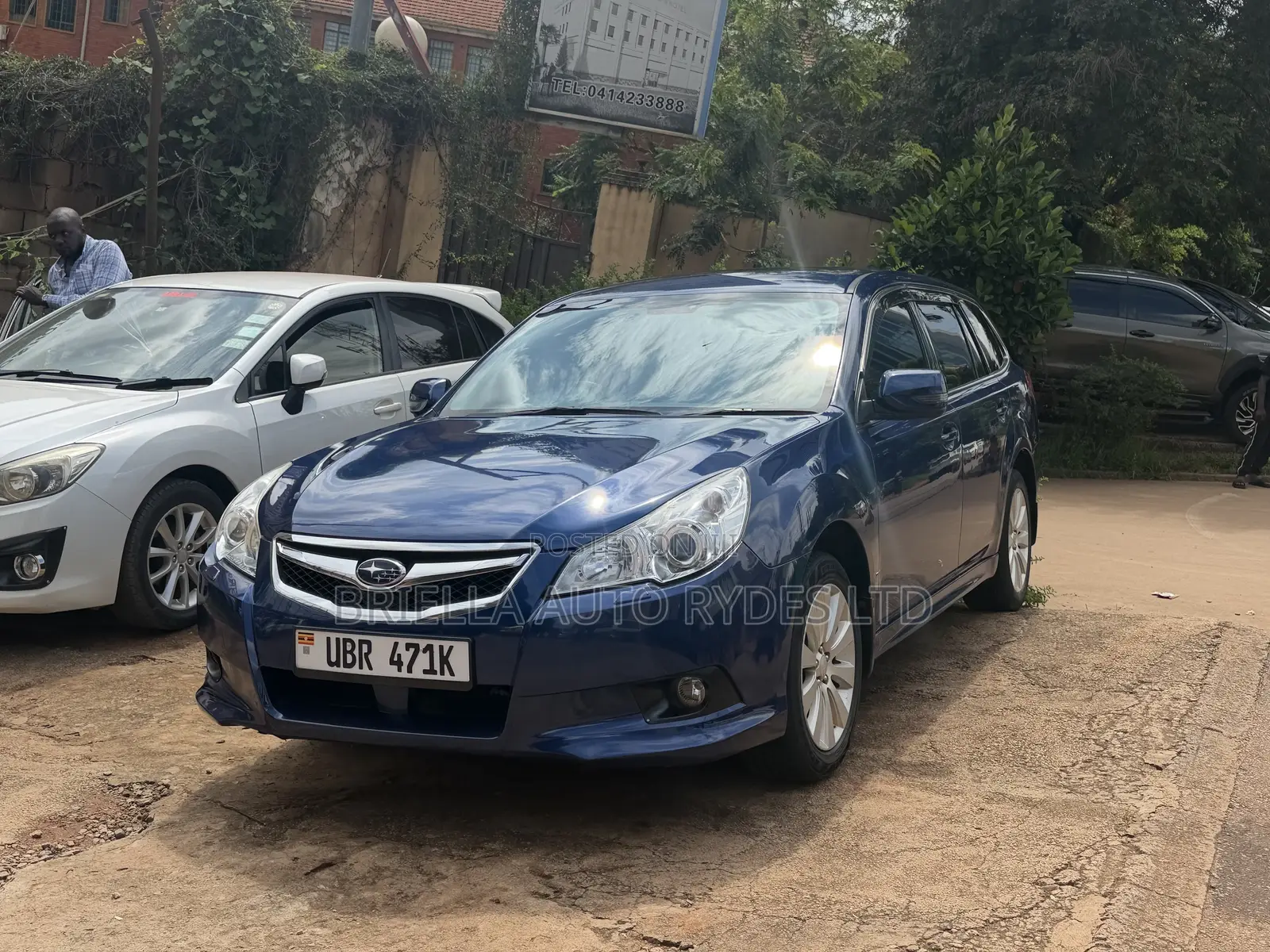 Subaru Legacy 2011 Blue