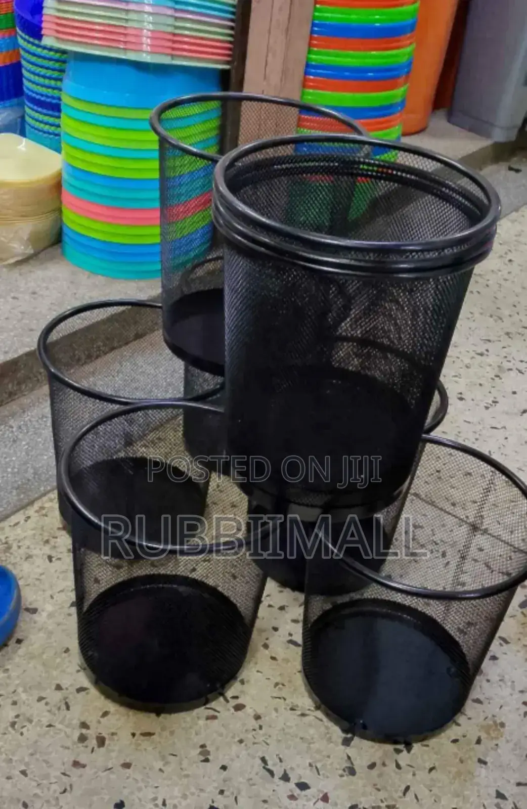 Metallic Dust Bin