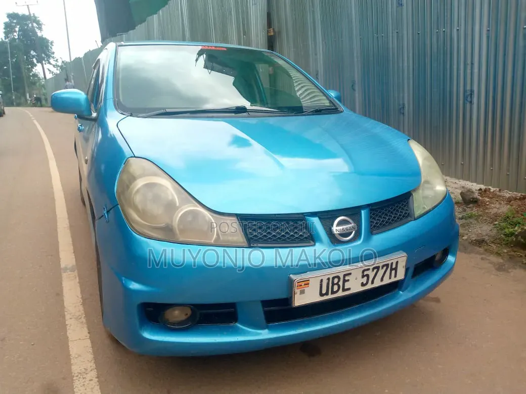 Nissan Wingroad 2010 Blue
