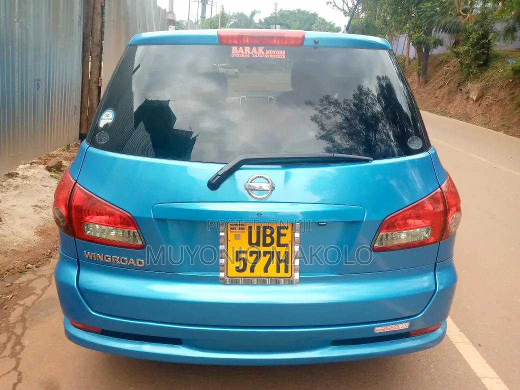 Nissan Wingroad 2010 Blue