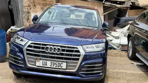 Audi Q5 2018 Blue