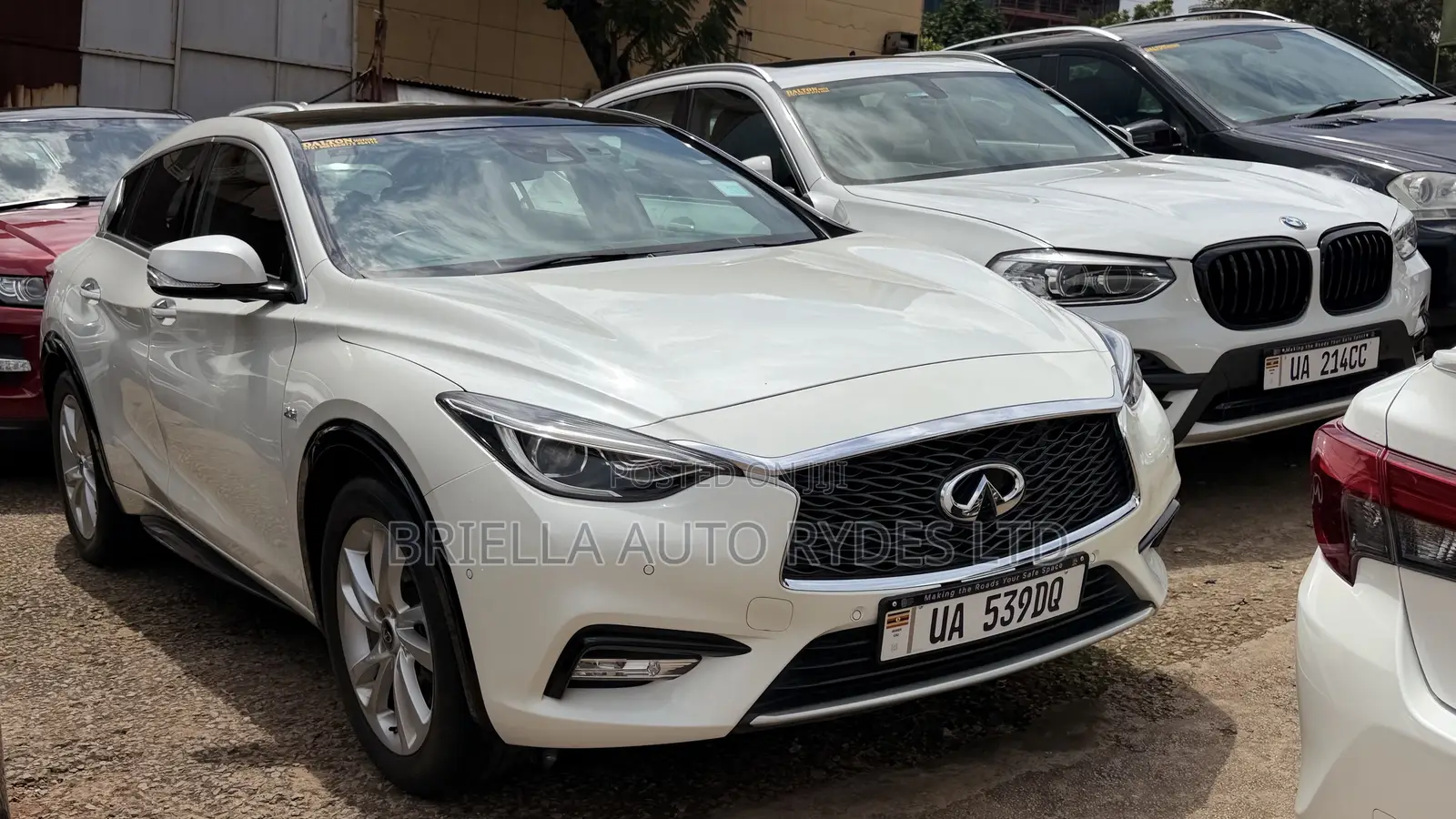Infiniti Q30 2018 White