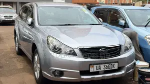 Subaru Outback 2011 Silver