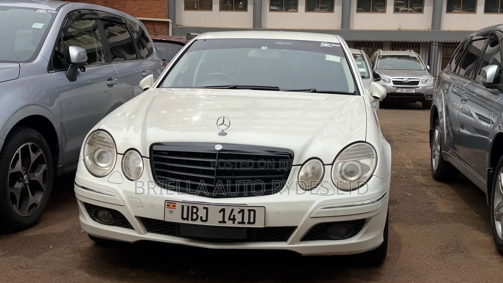 Mercedes-Benz E300 2008 Silver