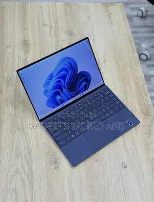 New Laptop Dell XPS 13 9310 16GB Intel Core i7 SSD 512GB