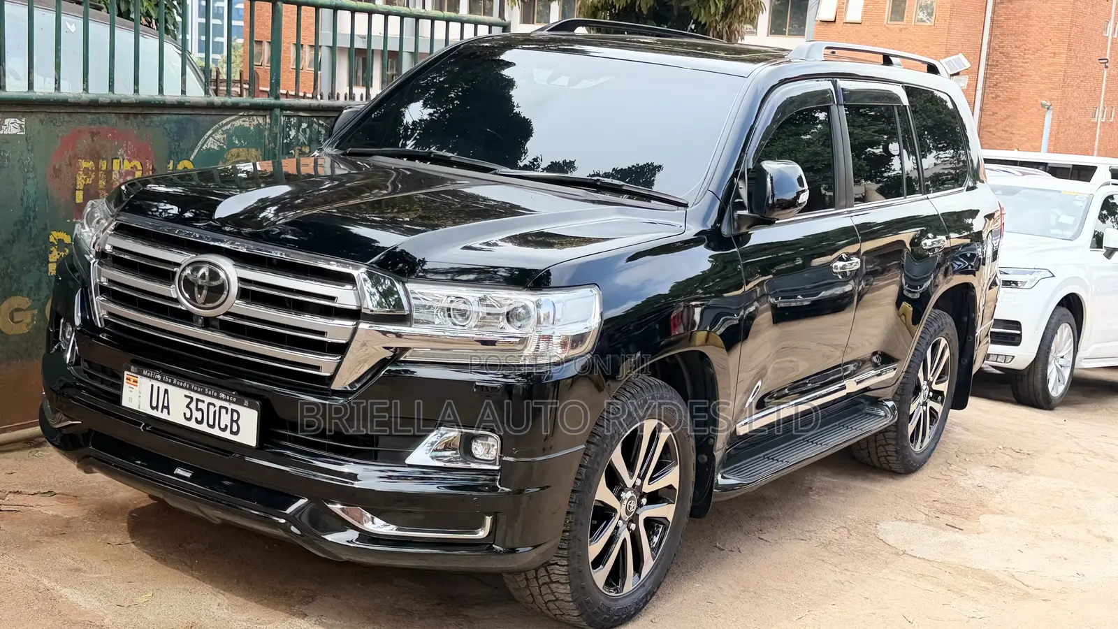 Toyota Land Cruiser Prado 2017 Black