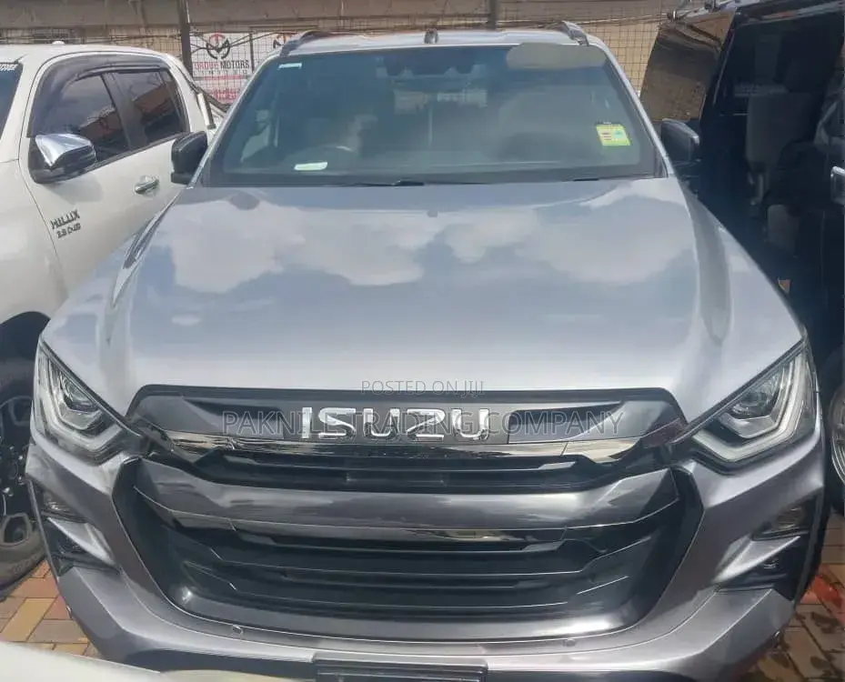 Isuzu D-MAX 2021 Silver