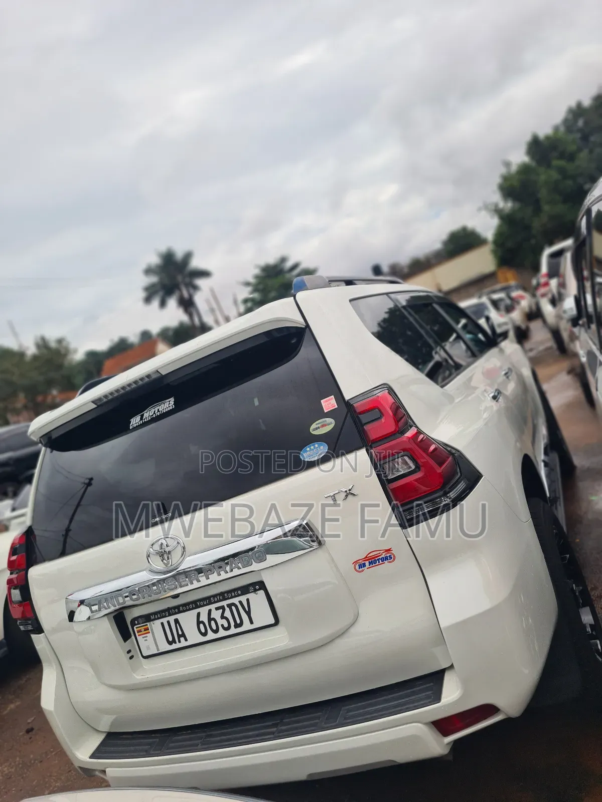 Toyota Land Cruiser Prado 2018 White