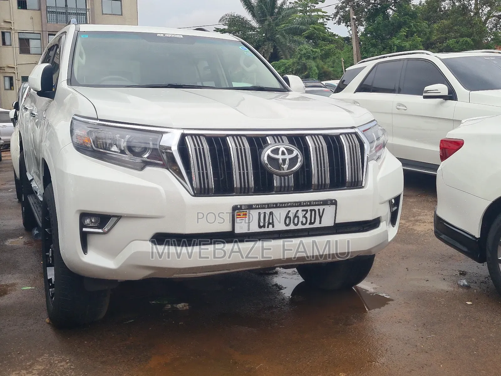 Toyota Land Cruiser Prado 2018 White