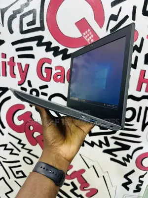 Laptop Lenovo 100e 4GB Intel Celeron SSD 640GB