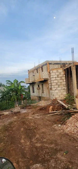 Plot and House