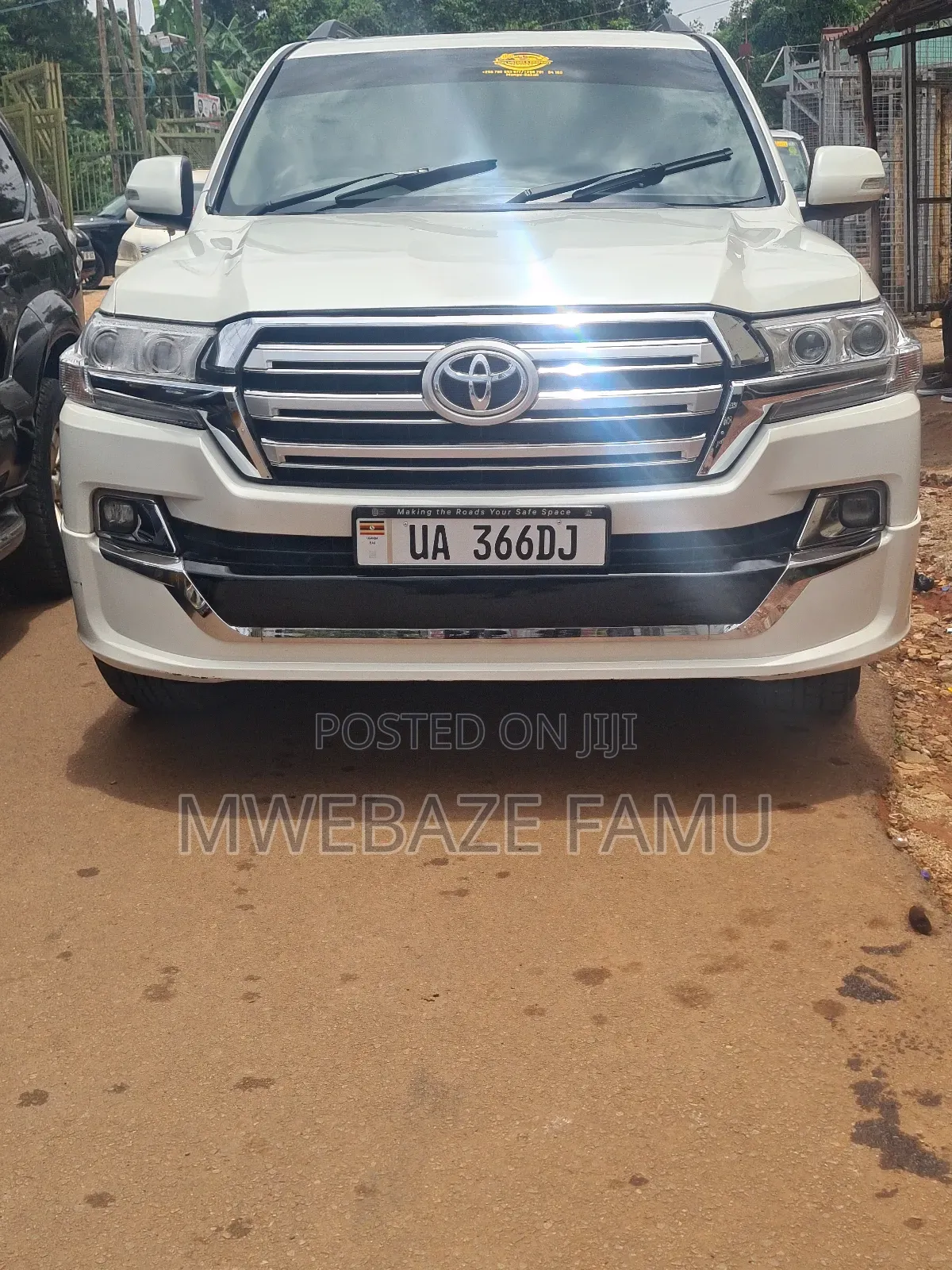 Toyota Land Cruiser 2015 White
