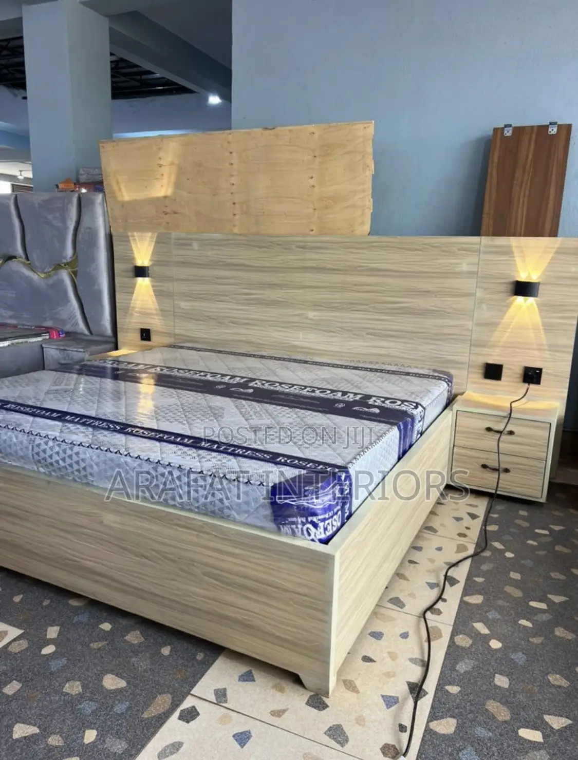 Modern Light Ork Led Bed Floating