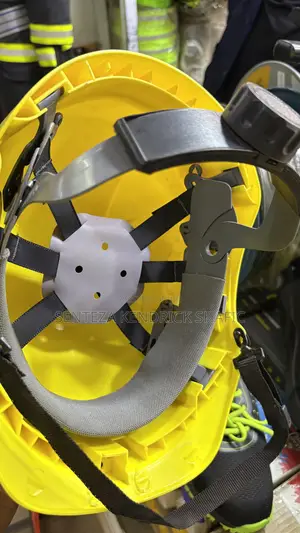 Safety Hard Hat With A Built-in Led Headlamp
