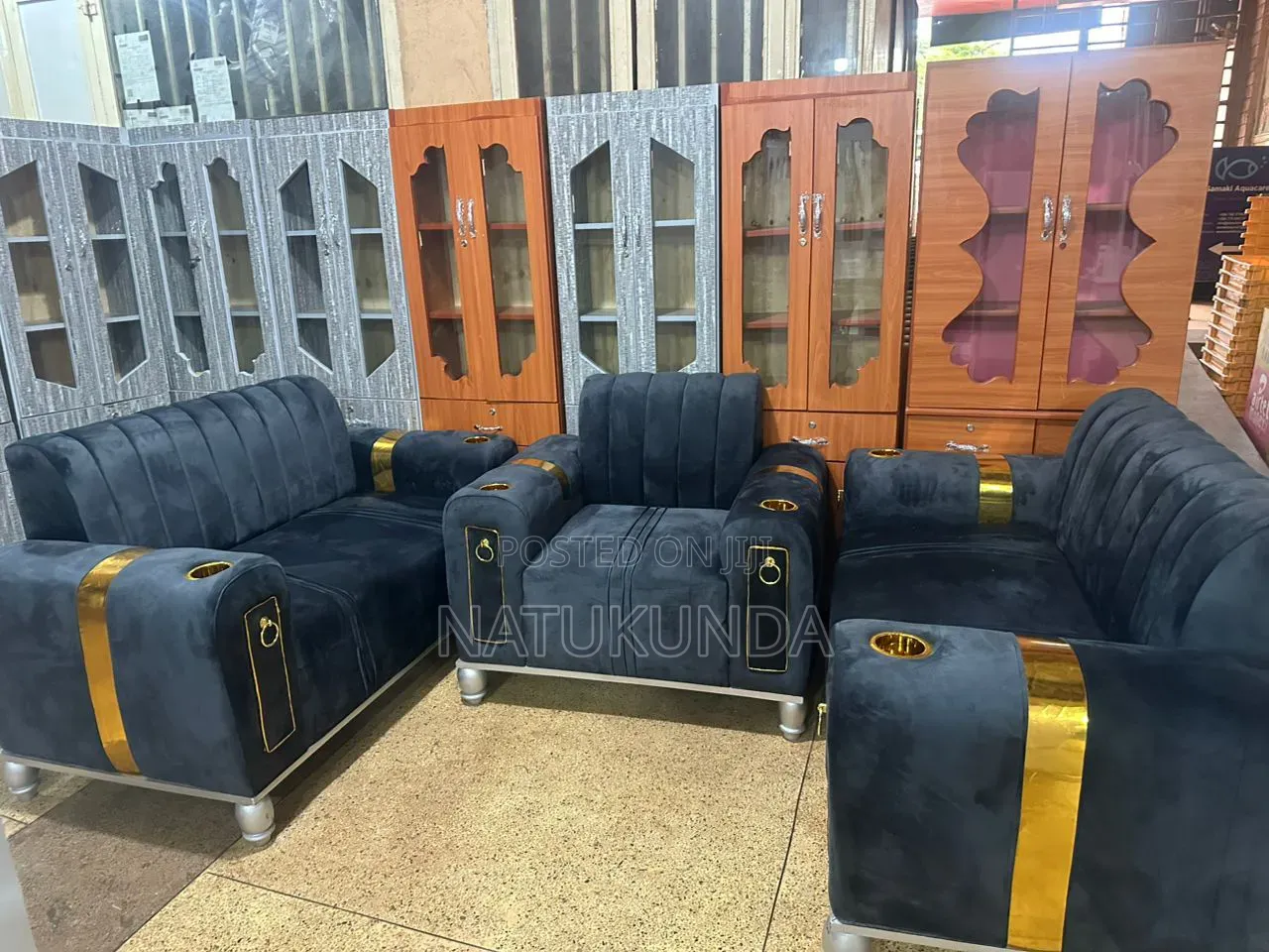Black Coach With Golden Stripes and Rings