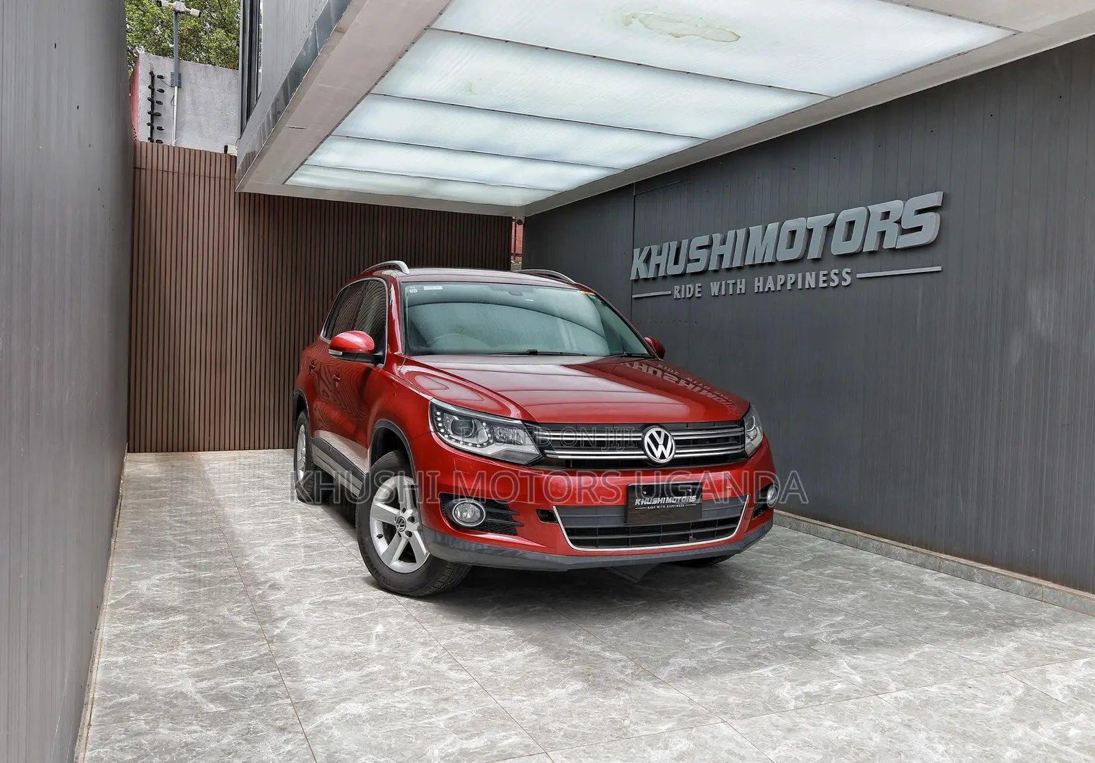Volkswagen Tiguan 2.0 S Automatic 2012 Red