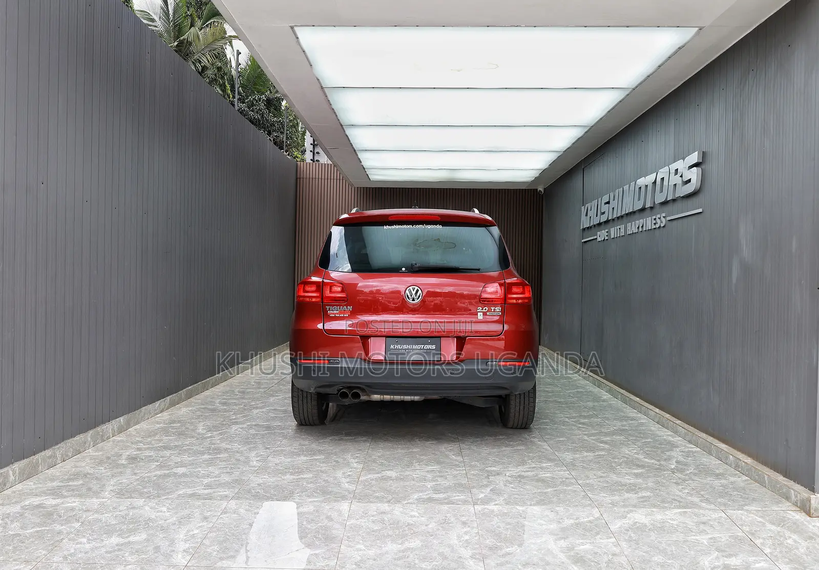 Volkswagen Tiguan 2.0 S Automatic 2012 Red