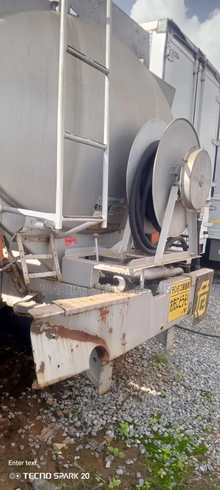 14000 Liters (Magulu Kumi) Isuzu