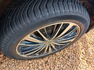 Toyota Harrier 2.4 2011 Gray