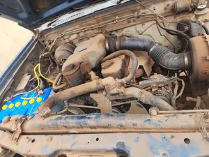 Nissan Hardbody 2003 Blue