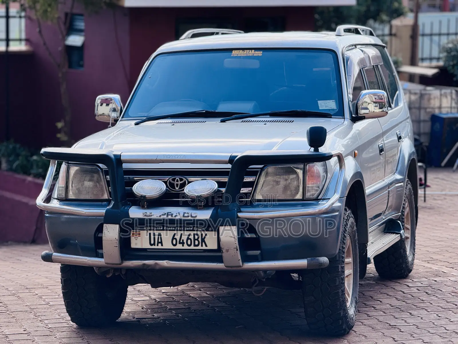 Toyota Land Cruiser Prado 1996 White
