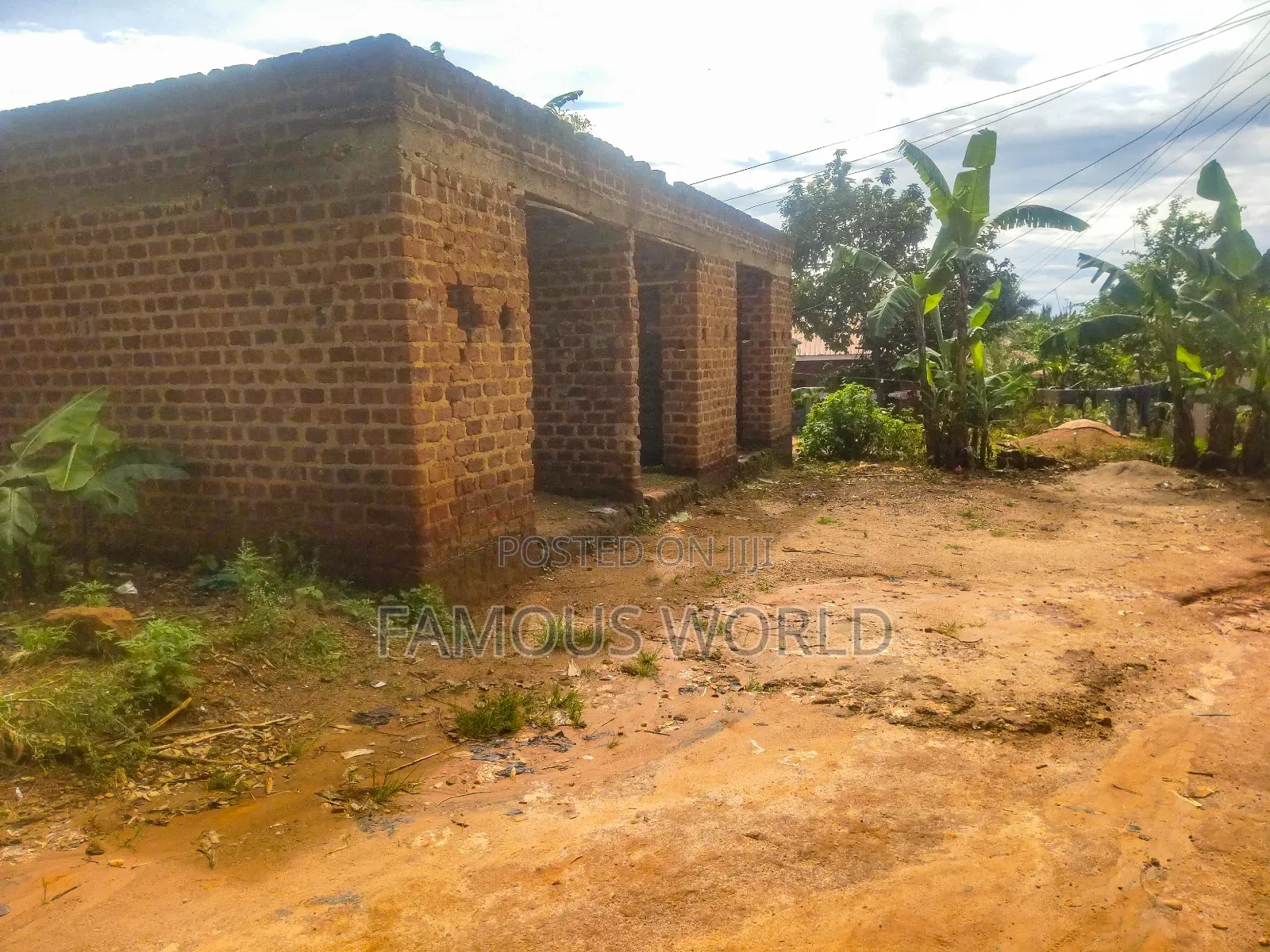 3bdrm House in Tanda Entebbe, Katabi for sale