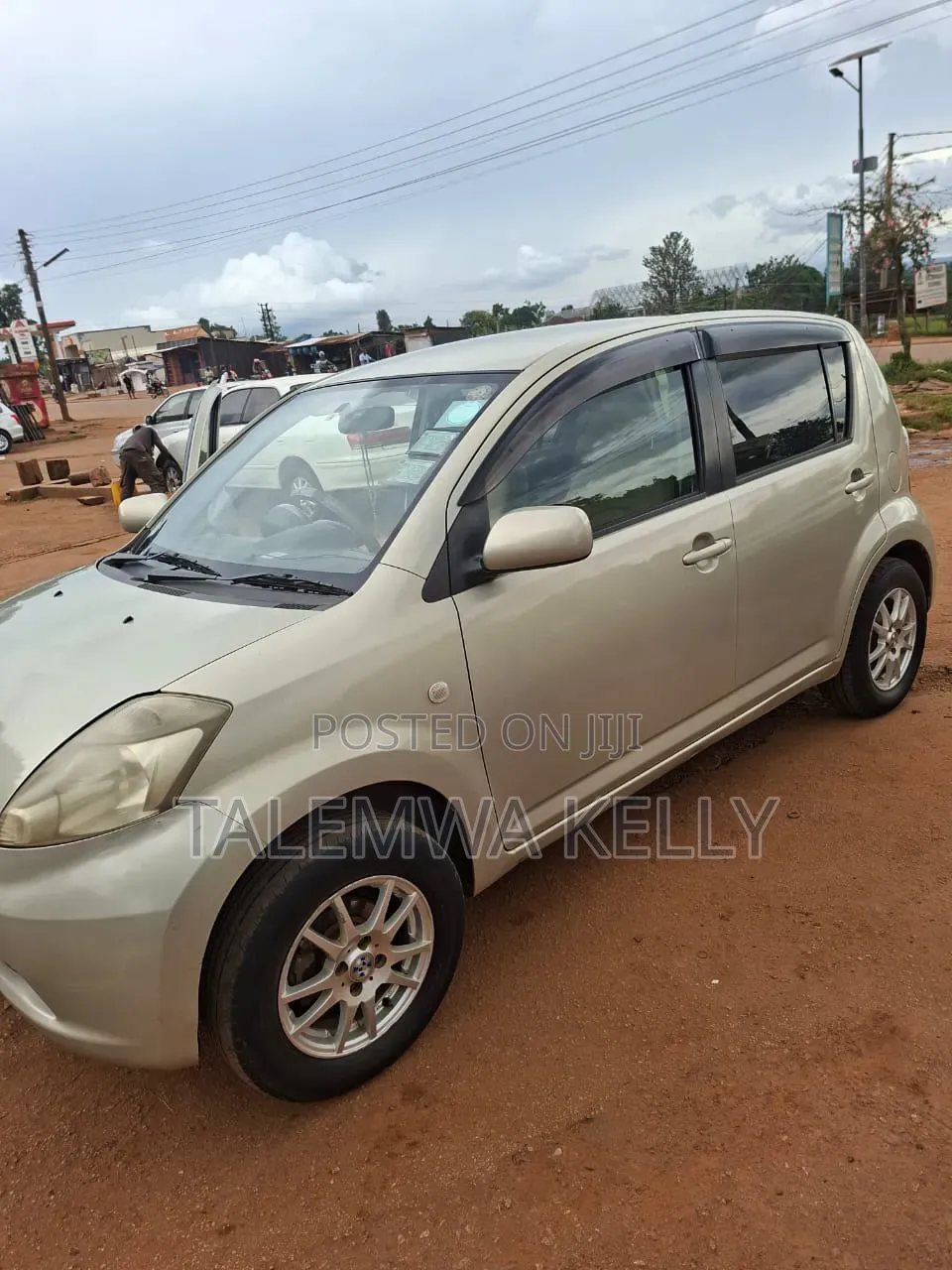 Toyota Passo 2006 Beige
