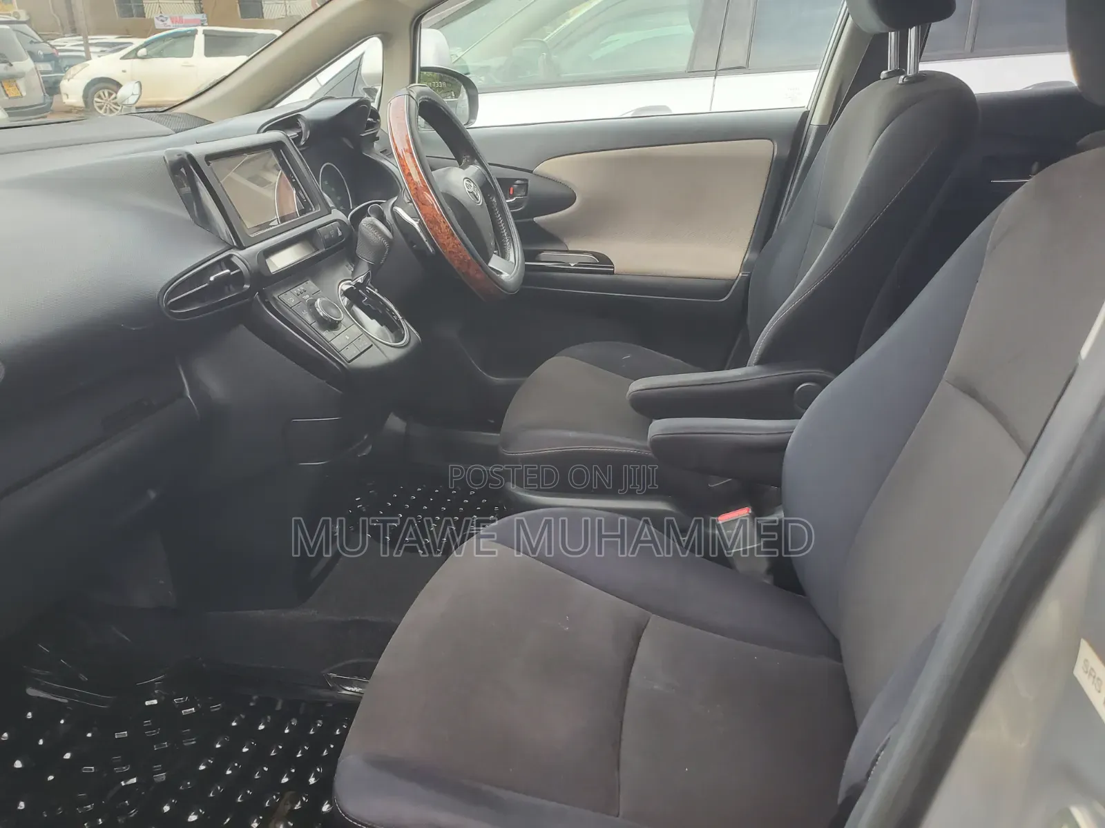 Toyota Wish 2010 Silver