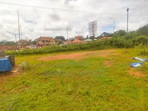 Entebbe Kitubulu 27 Decimals Touching the Entebbe Express Highway