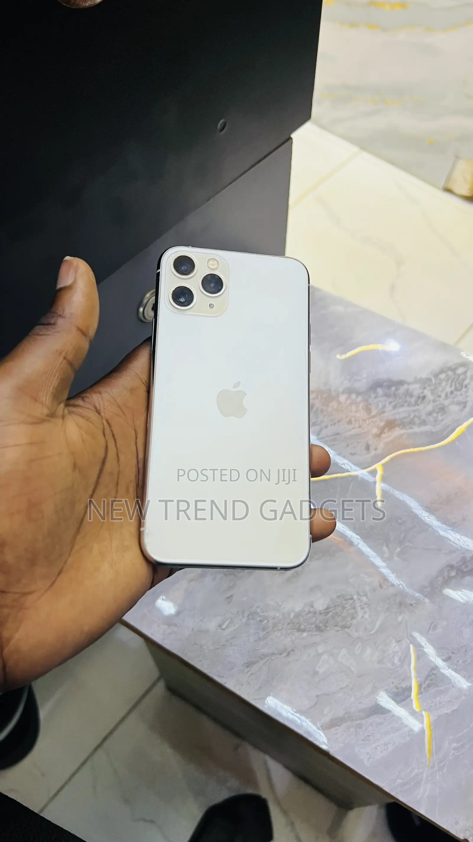 Apple iPhone 11 Pro 64 GB White