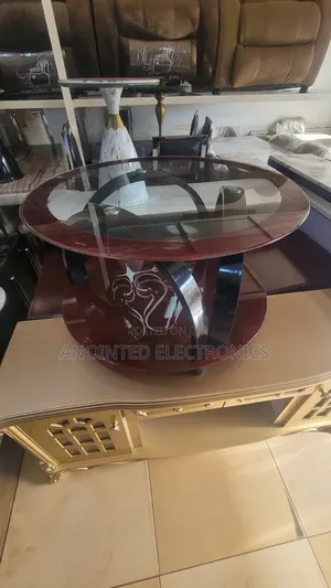 Round Center Glass Table