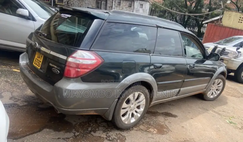 Subaru Outback 2006 Green