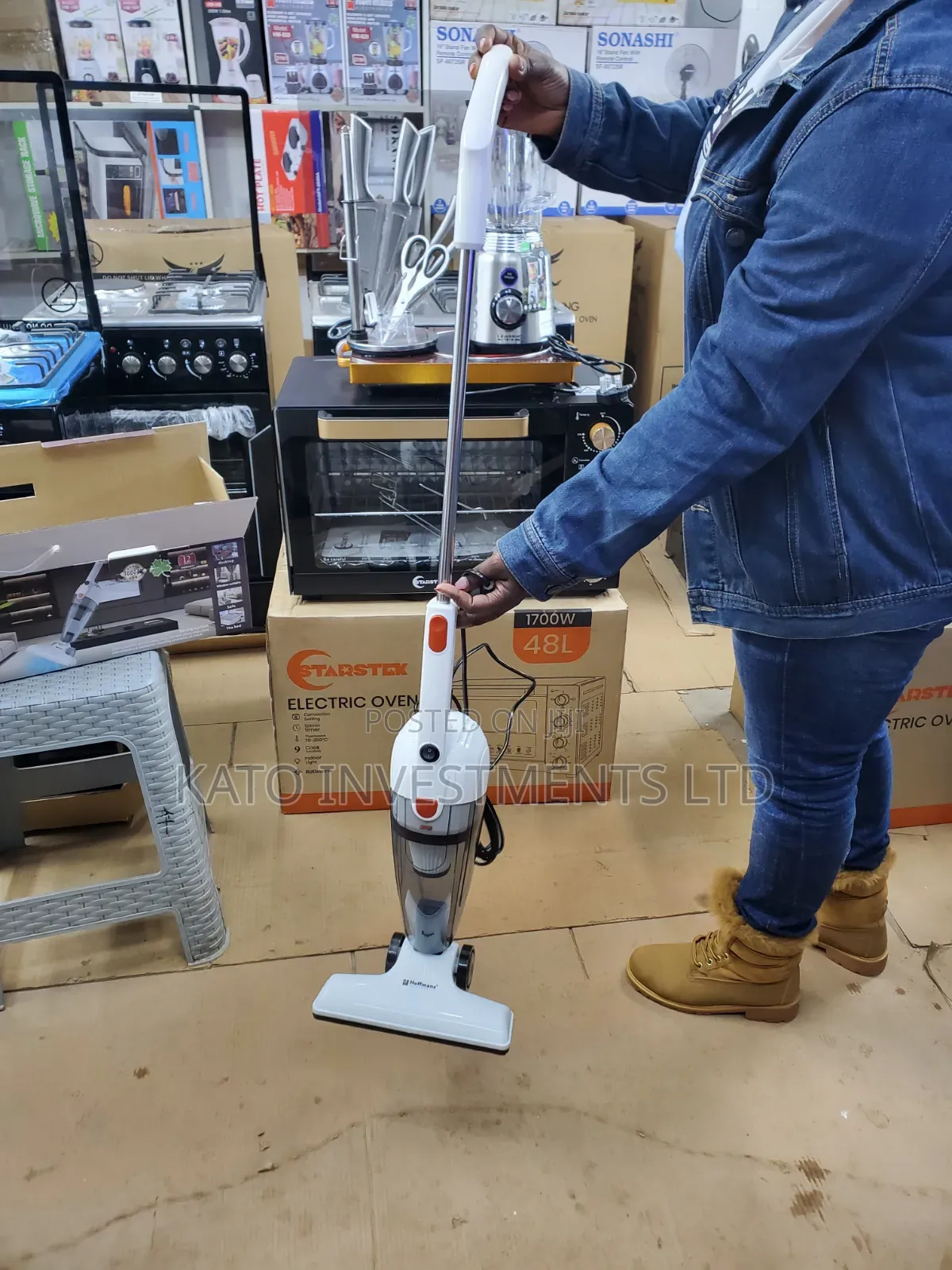 Hand Held Vacuum Cleaner Hm 8808 Carpet