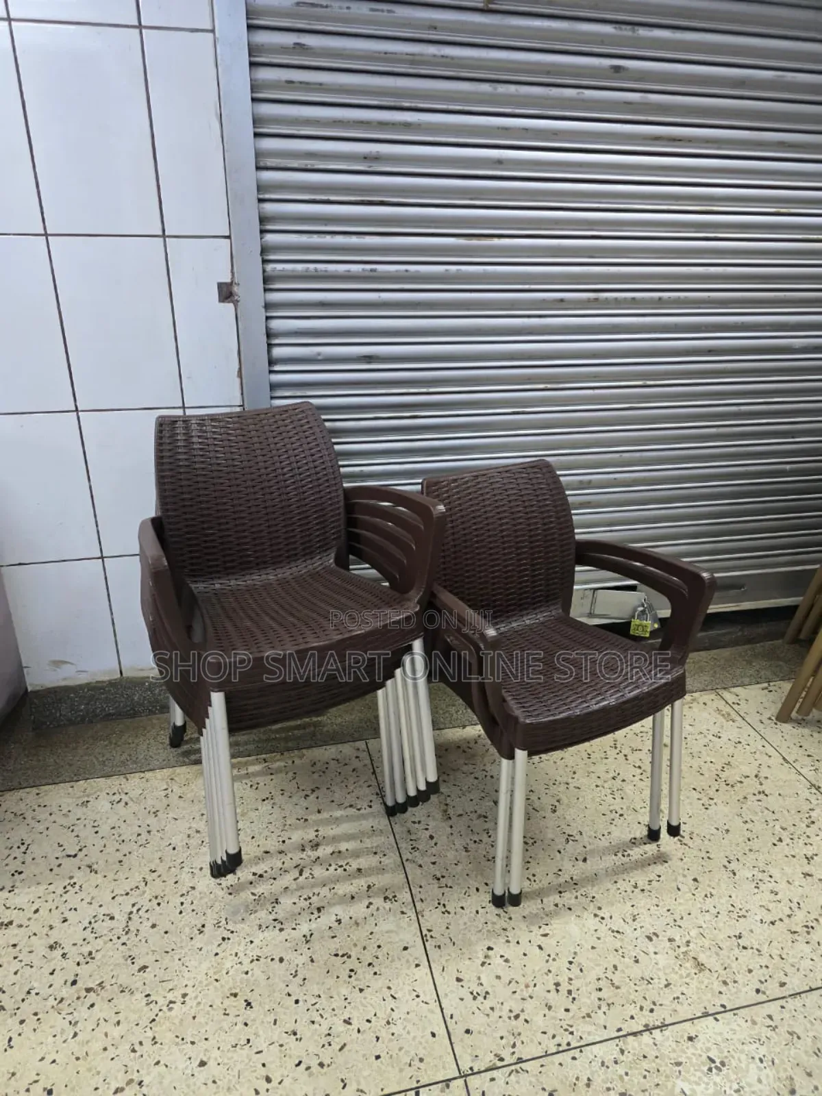 Nobolistic Plastic Chairs Plastic Chairs