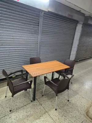 Dining Plastic Chairs and Wooden Table Dining Plastic Chairs and Table