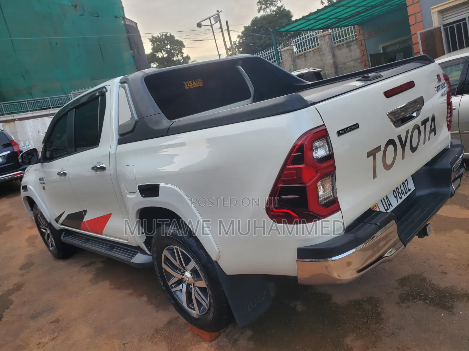 Toyota Hilux 2020 White