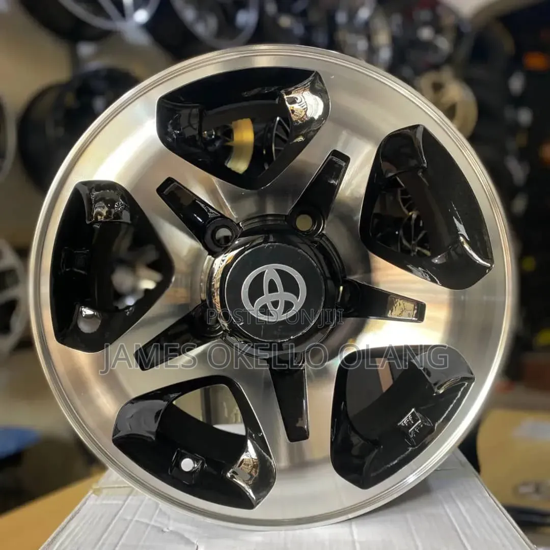 Landcruiser Hardtop 17inches Sport Rims .