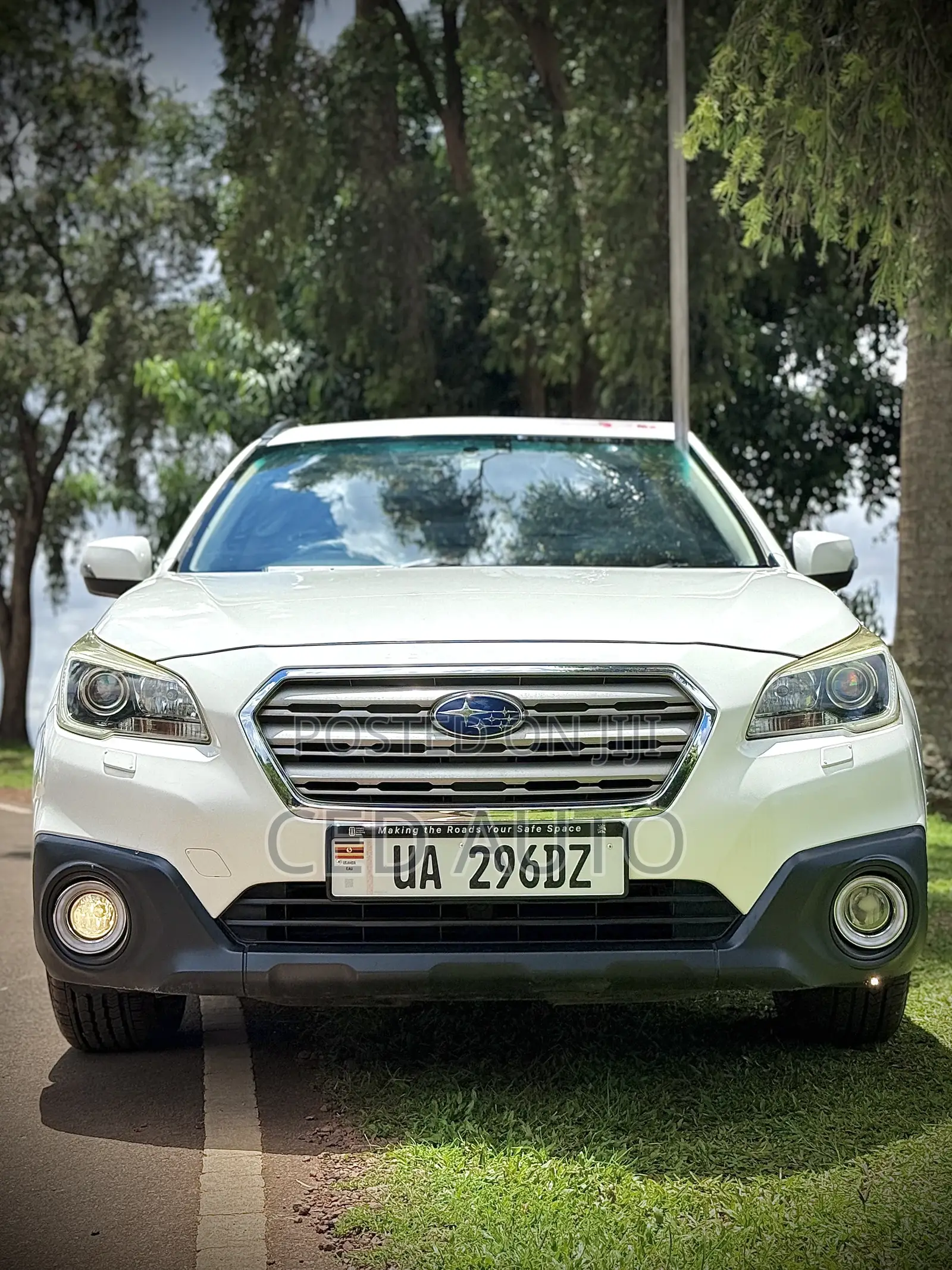 Subaru Outback 2016 White