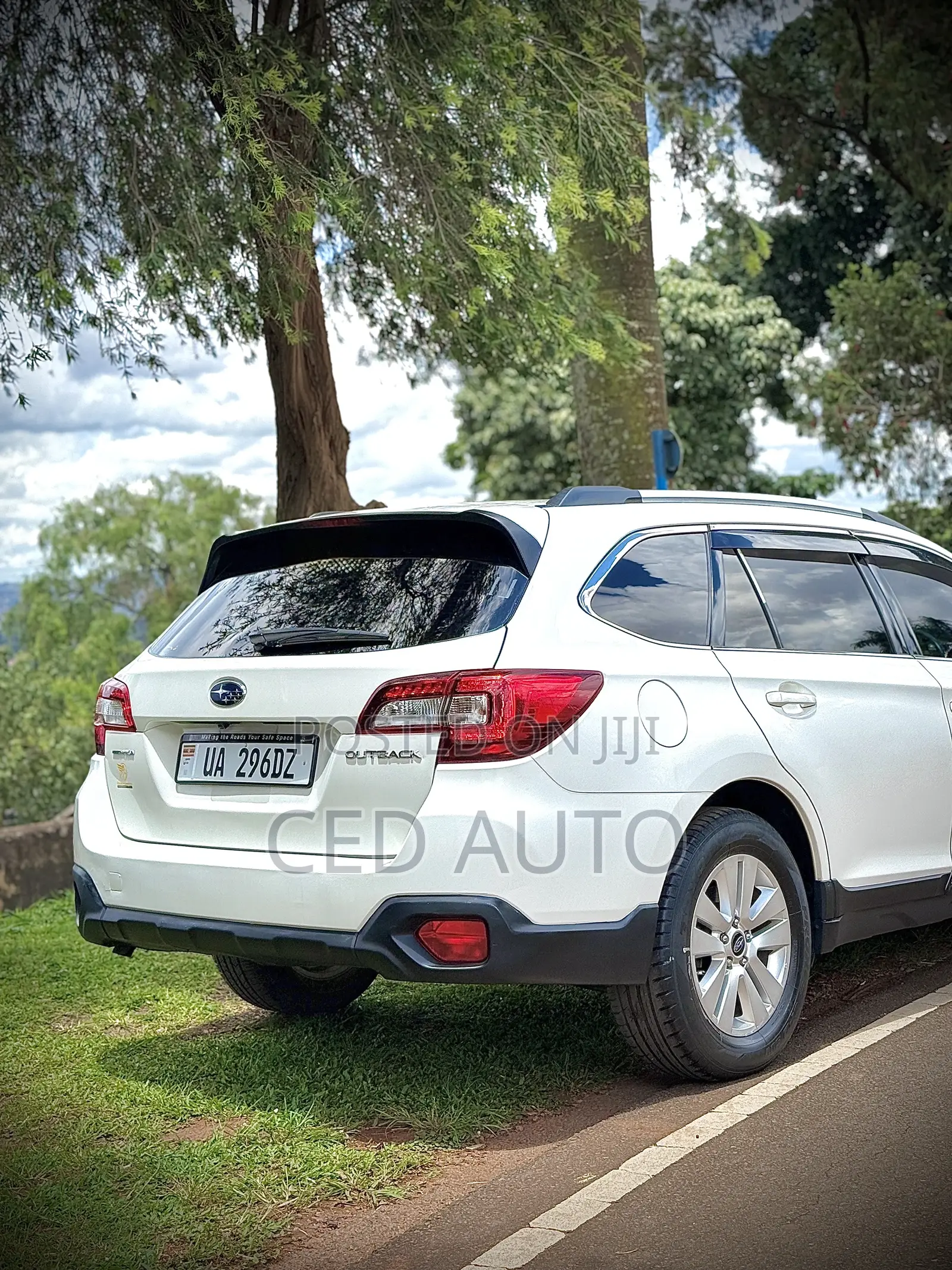 Subaru Outback 2016 White
