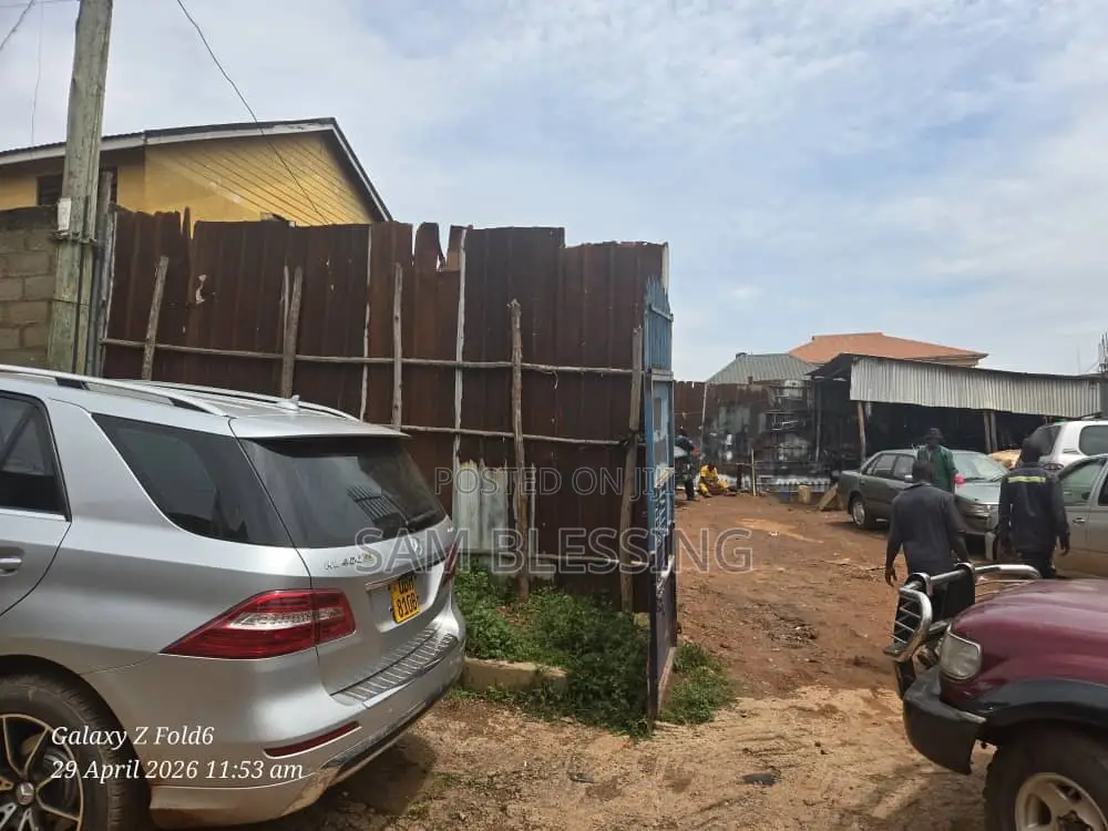 8 Decimals for Sale in Namuwongo